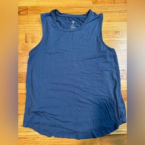 Kindred bravely blue nursing tank top size small